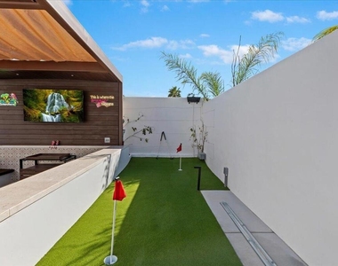 51120 Avenida Navarro - Photo Thumbnail 6