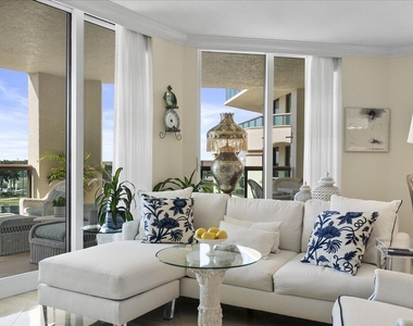3620 Gardens Parkway - Photo Thumbnail 13