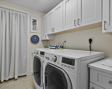 3620 Gardens Parkway - Photo Thumbnail 35