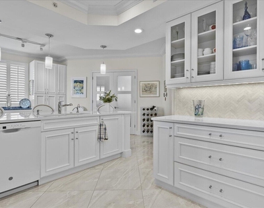 3620 Gardens Parkway - Photo Thumbnail 21