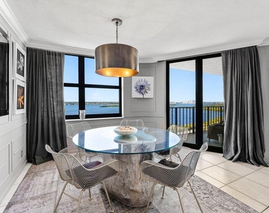 5420 N Ocean Drive - Photo Thumbnail 9
