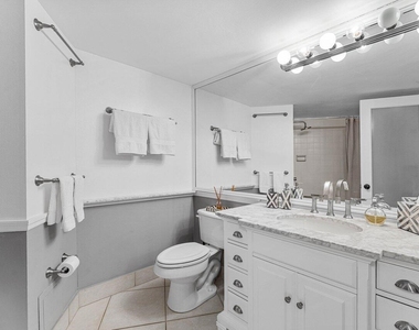 5420 N Ocean Drive - Photo Thumbnail 37