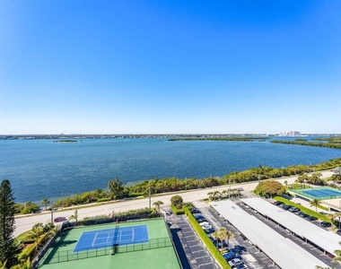 5420 N Ocean Drive - Photo Thumbnail 42