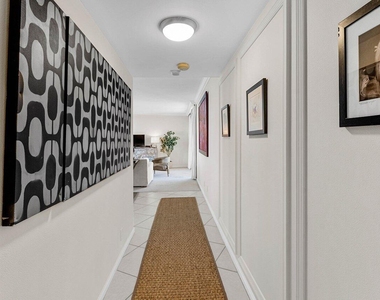 5420 N Ocean Drive - Photo Thumbnail 21