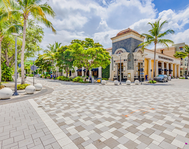 630 S Sapodilla Avenue - Photo Thumbnail 44