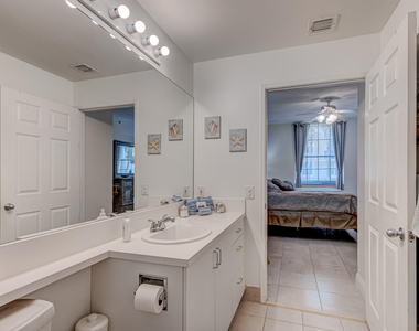 630 S Sapodilla Avenue - Photo Thumbnail 28