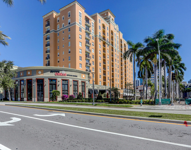 630 S Sapodilla Avenue - Photo Thumbnail 49
