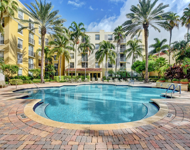 630 S Sapodilla Avenue - Photo Thumbnail 30