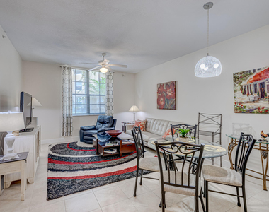 630 S Sapodilla Avenue - Photo Thumbnail 5