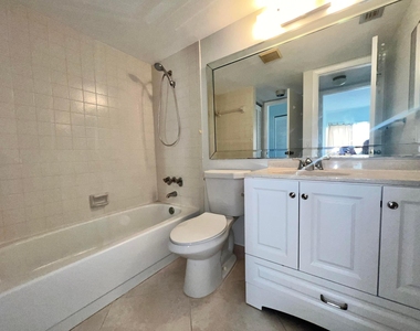 231 Pine Hov Circle - Photo Thumbnail 17