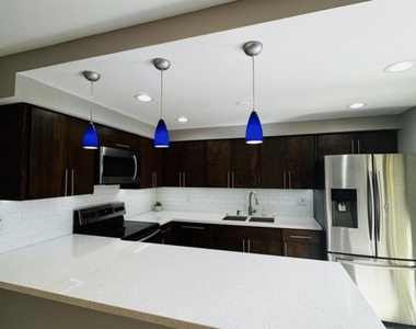 3665 Silver Lace Ln - Photo Thumbnail 2