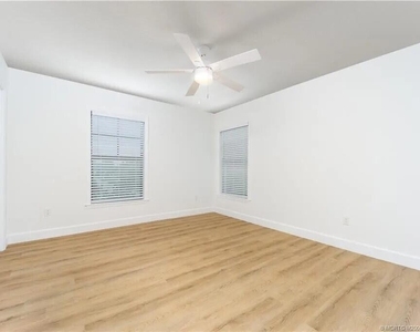 3375 Sw Mapp Road - Photo Thumbnail 7
