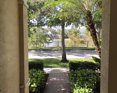 141 E Thatch Palm Circle - Photo Thumbnail 2