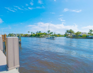 3211 Karen Drive - Photo Thumbnail 4