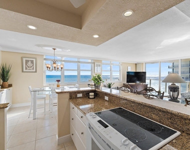5440 N Ocean Drive - Photo Thumbnail 2