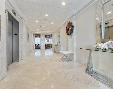5440 N Ocean Drive - Photo Thumbnail 62
