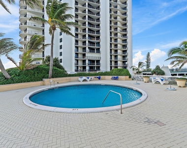 5440 N Ocean Drive - Photo Thumbnail 44