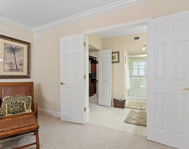 5440 N Ocean Drive - Photo Thumbnail 26