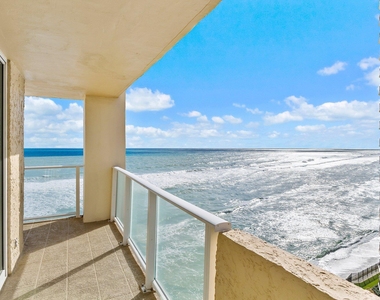 5440 N Ocean Drive - Photo Thumbnail 6