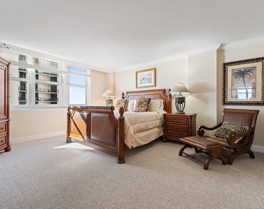 5440 N Ocean Drive - Photo Thumbnail 20