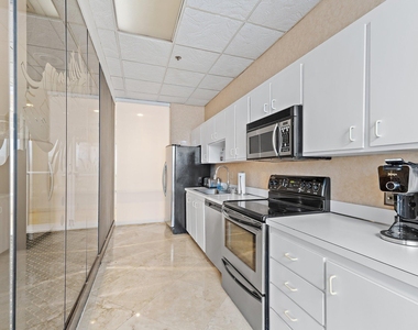 5440 N Ocean Drive - Photo Thumbnail 46