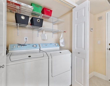 5440 N Ocean Drive - Photo Thumbnail 19