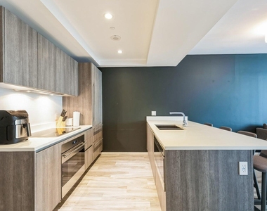 801 S Miami Avenue - Photo Thumbnail 9