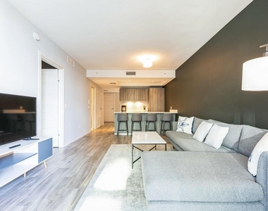 801 S Miami Avenue - Photo Thumbnail 16