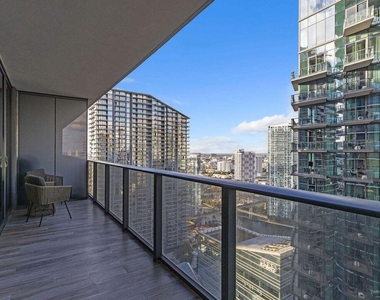 801 S Miami Avenue - Photo Thumbnail 1