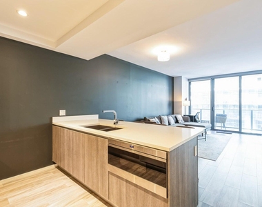 801 S Miami Avenue - Photo Thumbnail 8