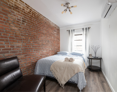 127 Lewis Avenue - Photo Thumbnail 5