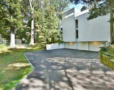 3 Mill Pond Lane - Photo Thumbnail 15
