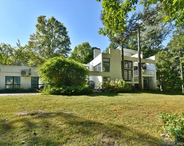 3 Mill Pond Lane - Photo Thumbnail 17