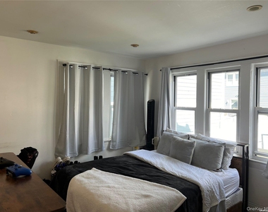 23 Troy Avenue - Photo Thumbnail 6