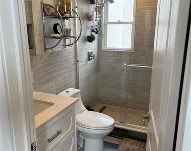 23 Troy Avenue - Photo Thumbnail 8