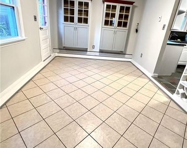 3 Muller Avenue - Photo Thumbnail 4
