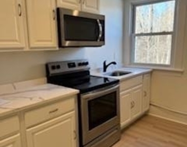 7 Tamarack - Photo Thumbnail 1