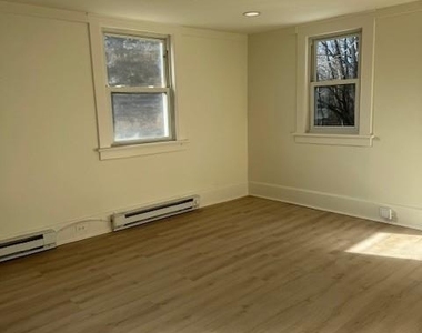7 Tamarack - Photo Thumbnail 5