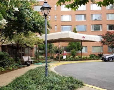1111 Arlington Boulevard - Photo Thumbnail 2