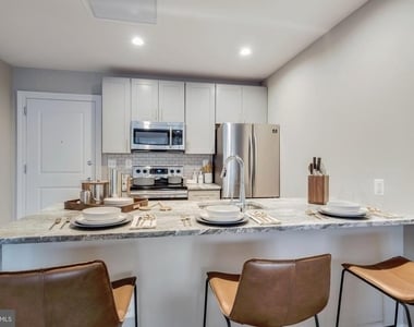 30 N 23rd Street - Photo Thumbnail 3