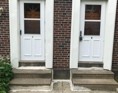 636 W Park Lane - Photo Thumbnail 1