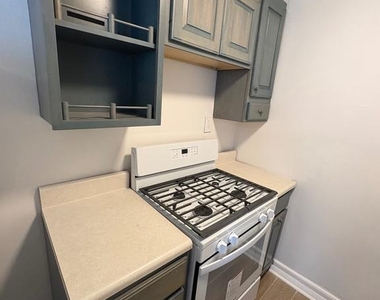 636 W Park Lane - Photo Thumbnail 14