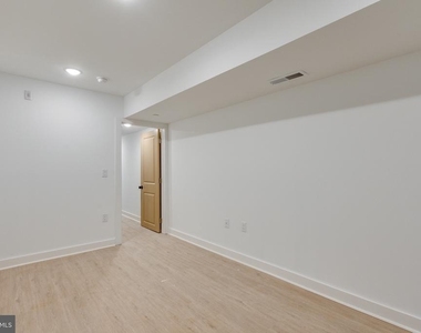 4153 Mantua Avenue - Photo Thumbnail 1