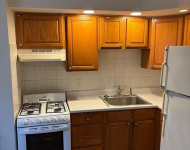 5370 Lebanon Avenue - Photo Thumbnail 4