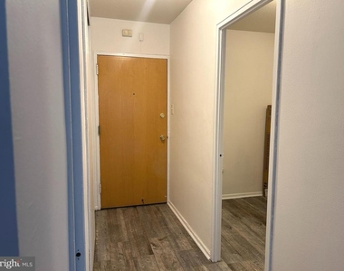 2101 Chestnut Street - Photo Thumbnail 21