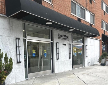2101 Chestnut Street - Photo Thumbnail 2