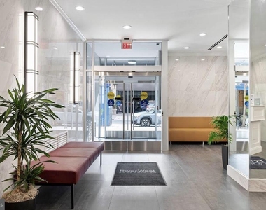 2101 Chestnut Street - Photo Thumbnail 5