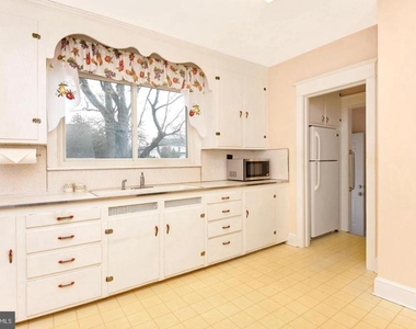 3728 Brunswick Pike - Photo Thumbnail 3