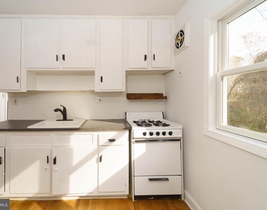 4400 Garrett Park Road - Photo Thumbnail 6