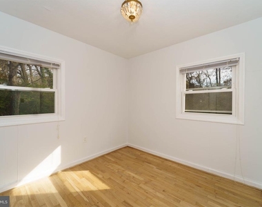 4400 Garrett Park Road - Photo Thumbnail 10
